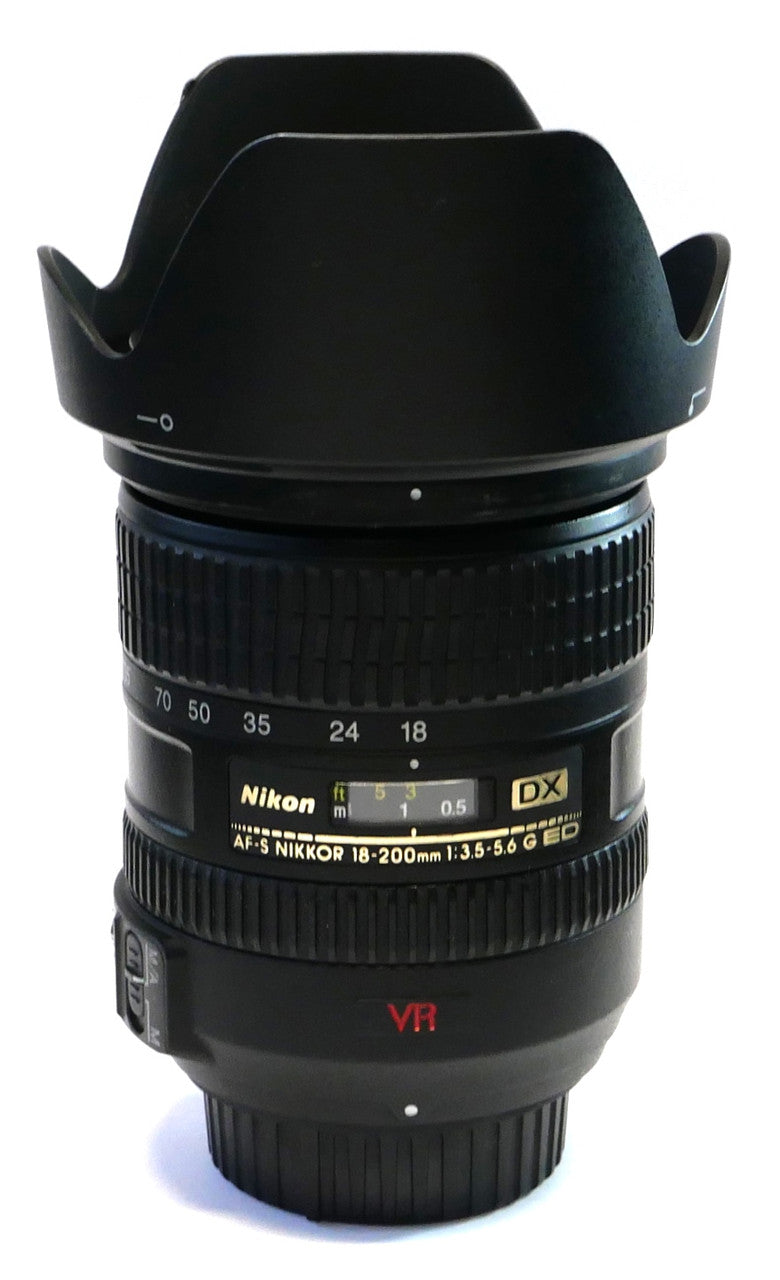 Nikon 18-200mm f/3.5–5.6 Lens (Pre-Owned)