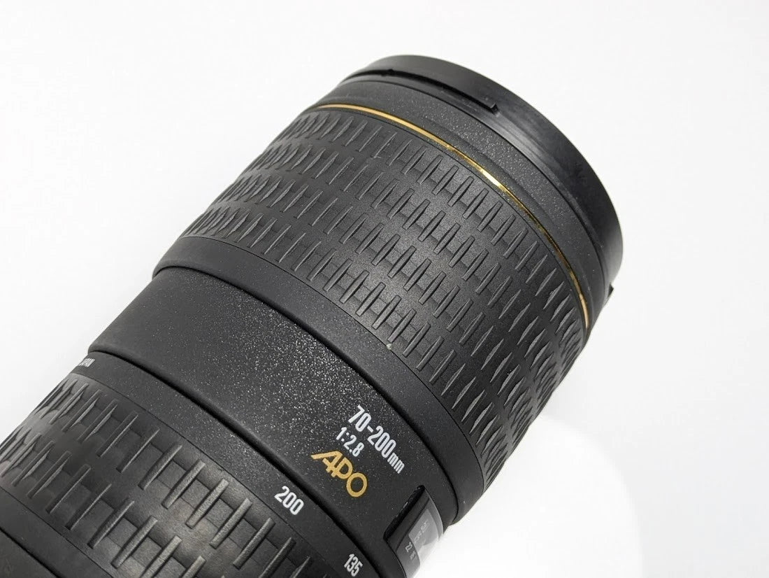 Sigma 70-200mm f/2.8 EX APO HSM Zoom Lens – Canon EF (Pre-Owned)