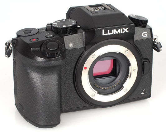 Panasonic Lumix G7 (Body Only) – Mirrorless Camera(Pre-Owned)
