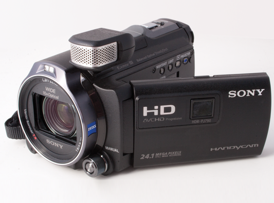 Sony HD AVCHD Handycam Camcorder with Surround Microphone (Pre-Owned)