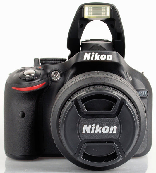 Nikon D5200 DSLR Camera (Pre-Onwed)